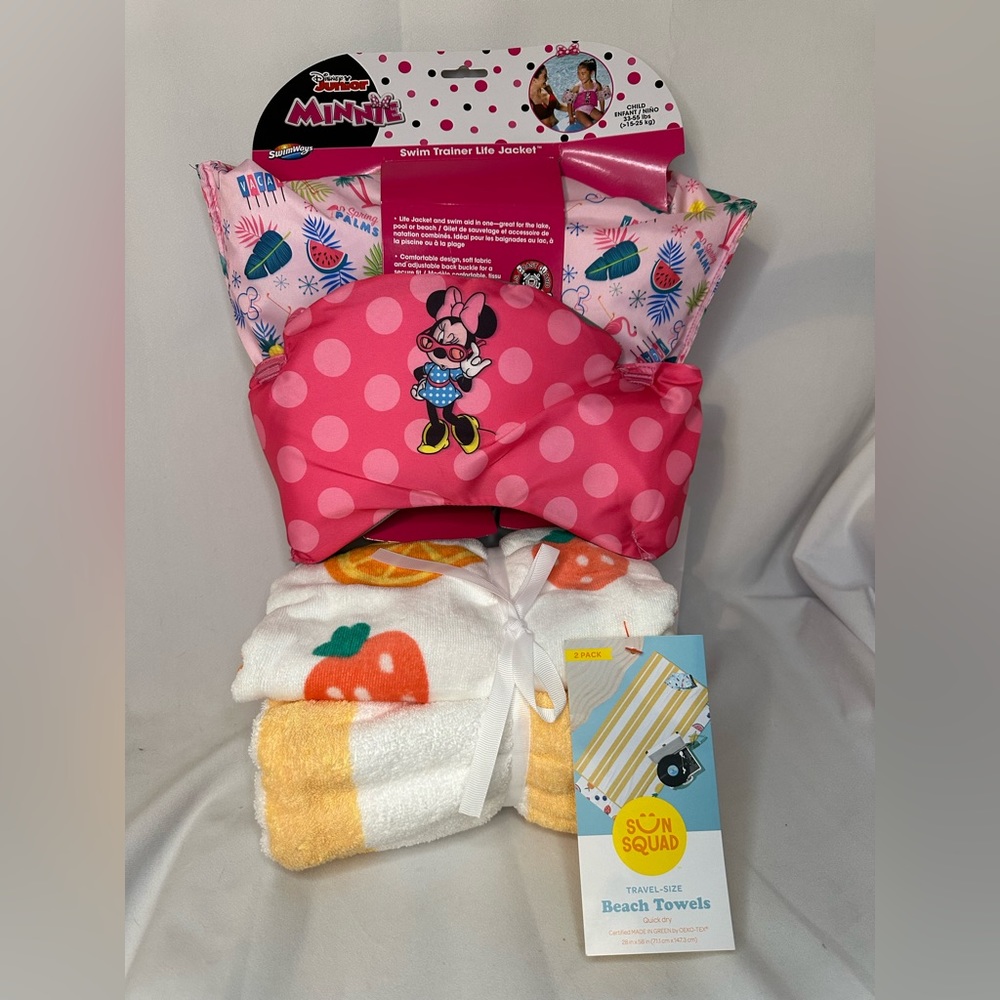 Sumer bundle- SwimWays Minnie Mouse Life Jacket & 2 pack sunsquad beach towels - Picture 1 of 7